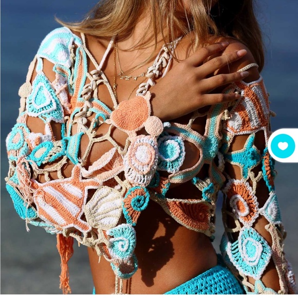 AndI Bagus Crochet Ningaloo Crop Top - Picture 2 of 4